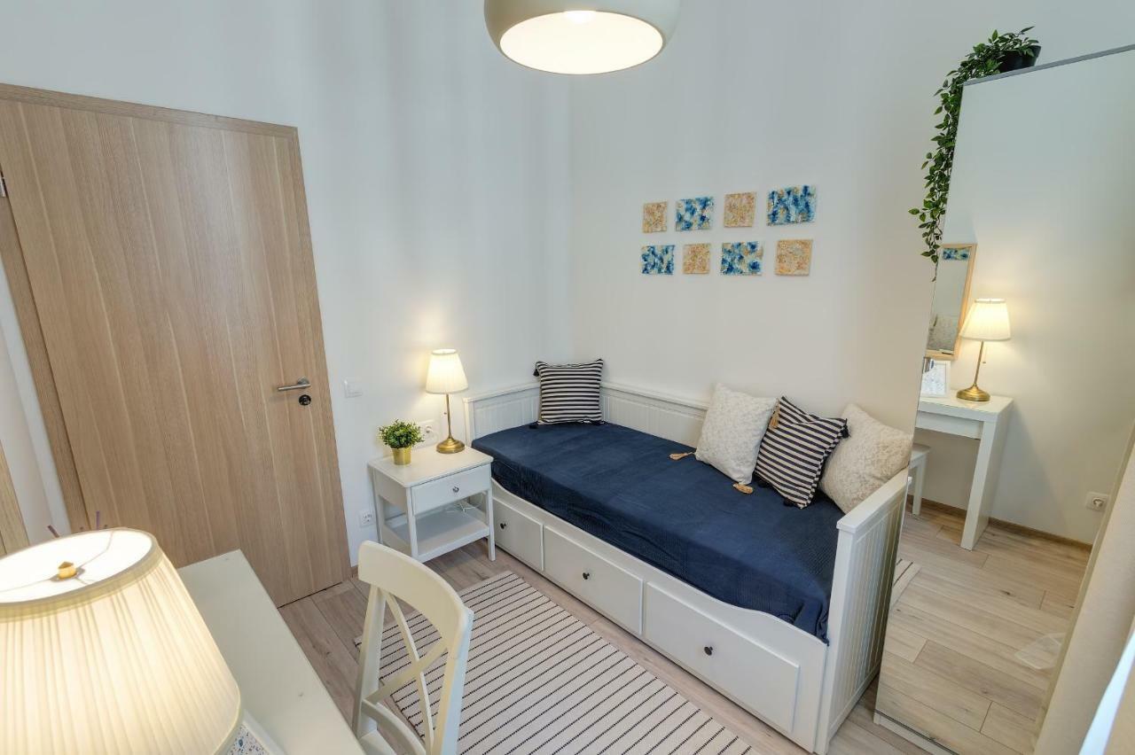 Rozsa Apartments บูดาเปสต์ ภายนอก รูปภาพ