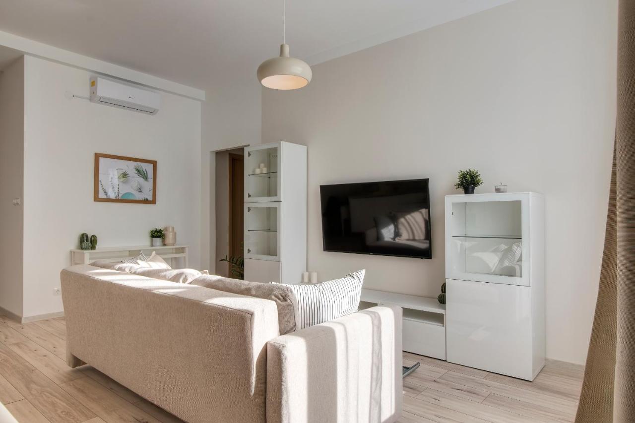 Rozsa Apartments บูดาเปสต์ ภายนอก รูปภาพ