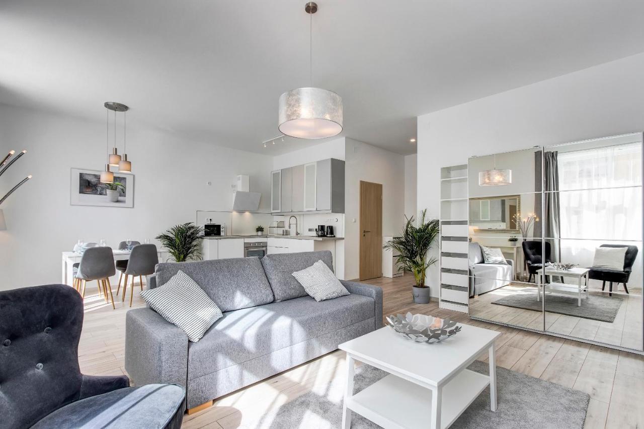 Rozsa Apartments บูดาเปสต์ ภายนอก รูปภาพ